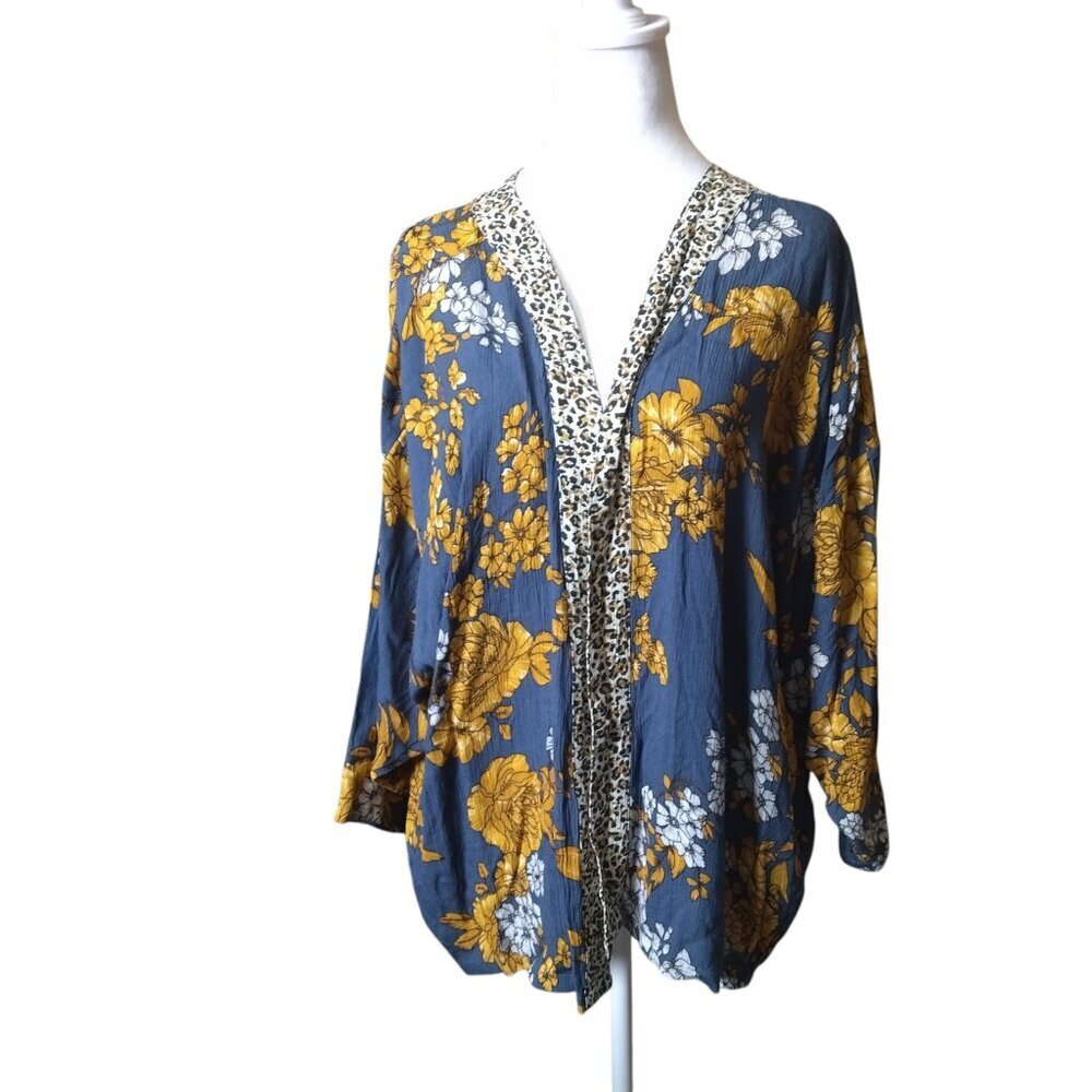 Andersen & Lauth Women's One Size Blue Floral Boho Open Front Kimono Top